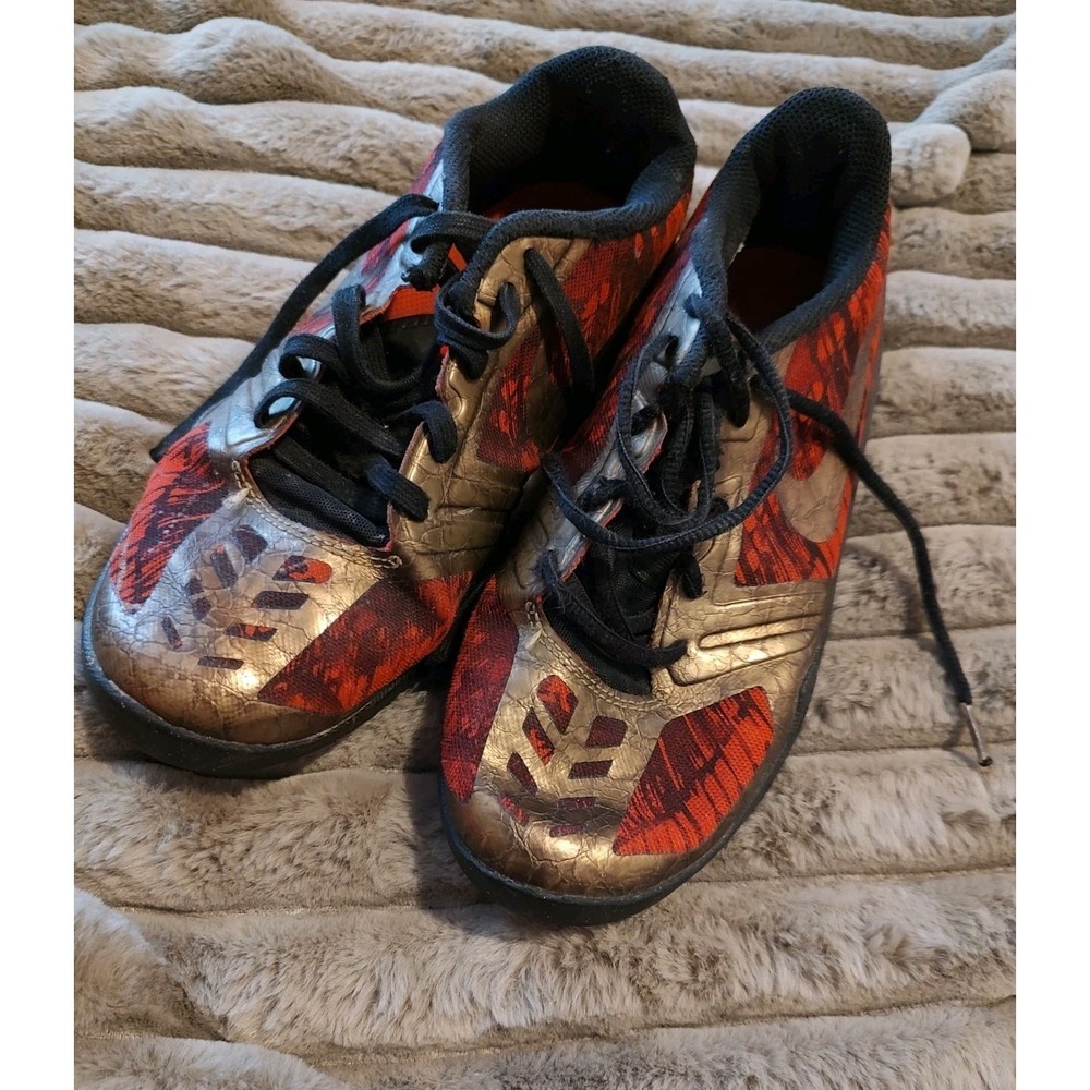 Nike Kobe KB Mentality 'Black Gold Red'‎ 705387-008 size 4.5Y Mamba Ironman